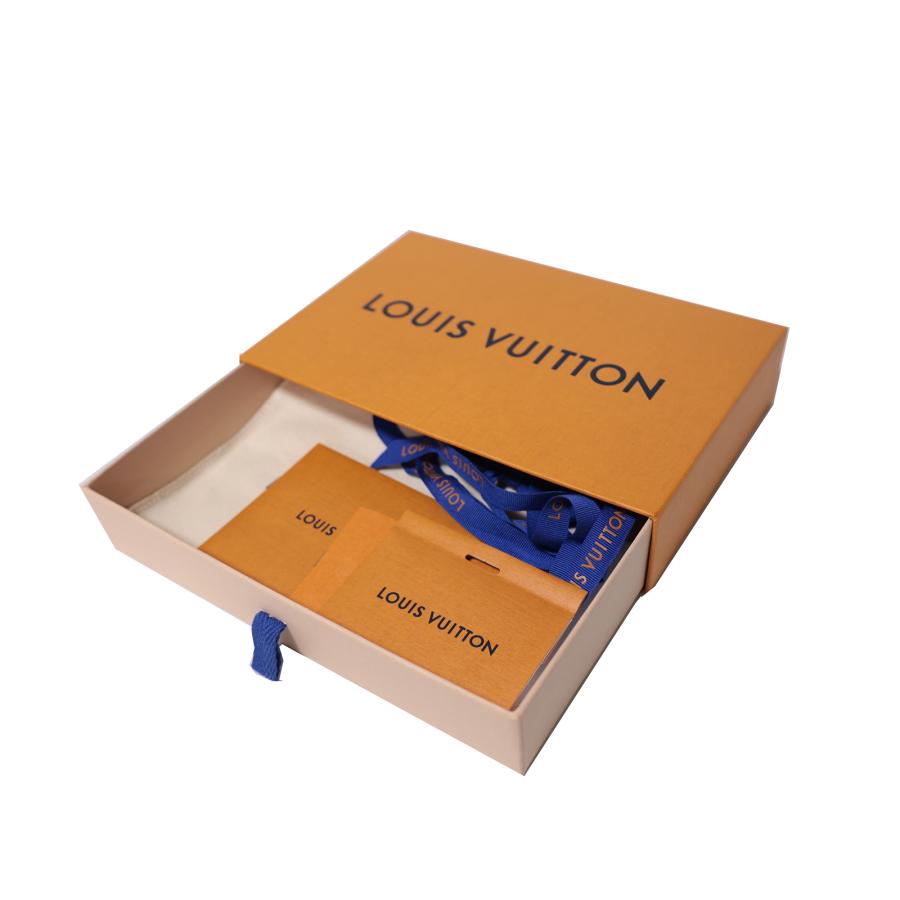 LOUIS VUITTON（ルイ・ヴィトン） モノグラム リ トランク iPhone