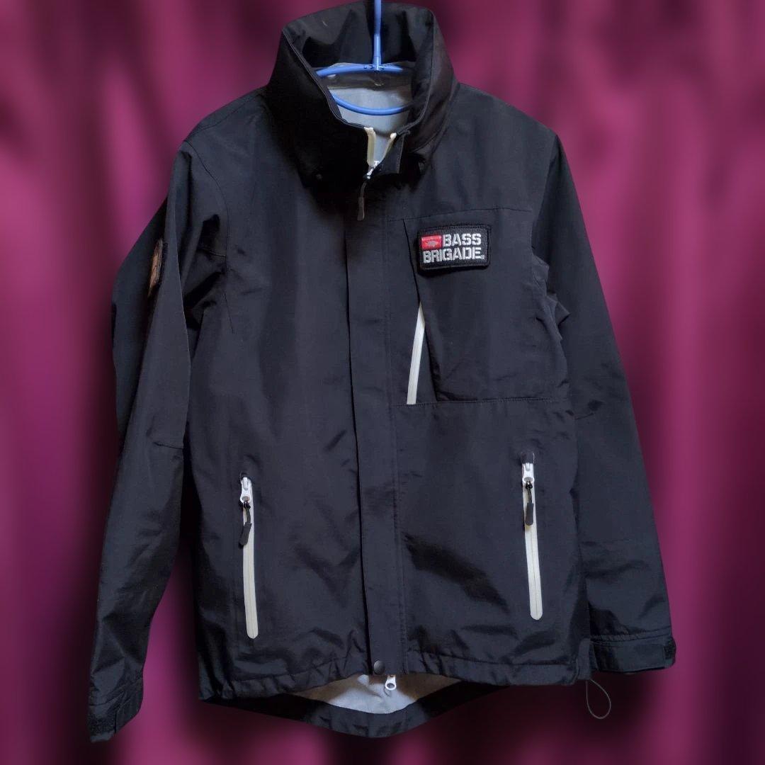 ★ ABU GARCIA X BASS BRIGADE レインスーツ★ ☆ ABU GARCIA X BASS BRIGADE レインスーツセット☆ - メルカリ